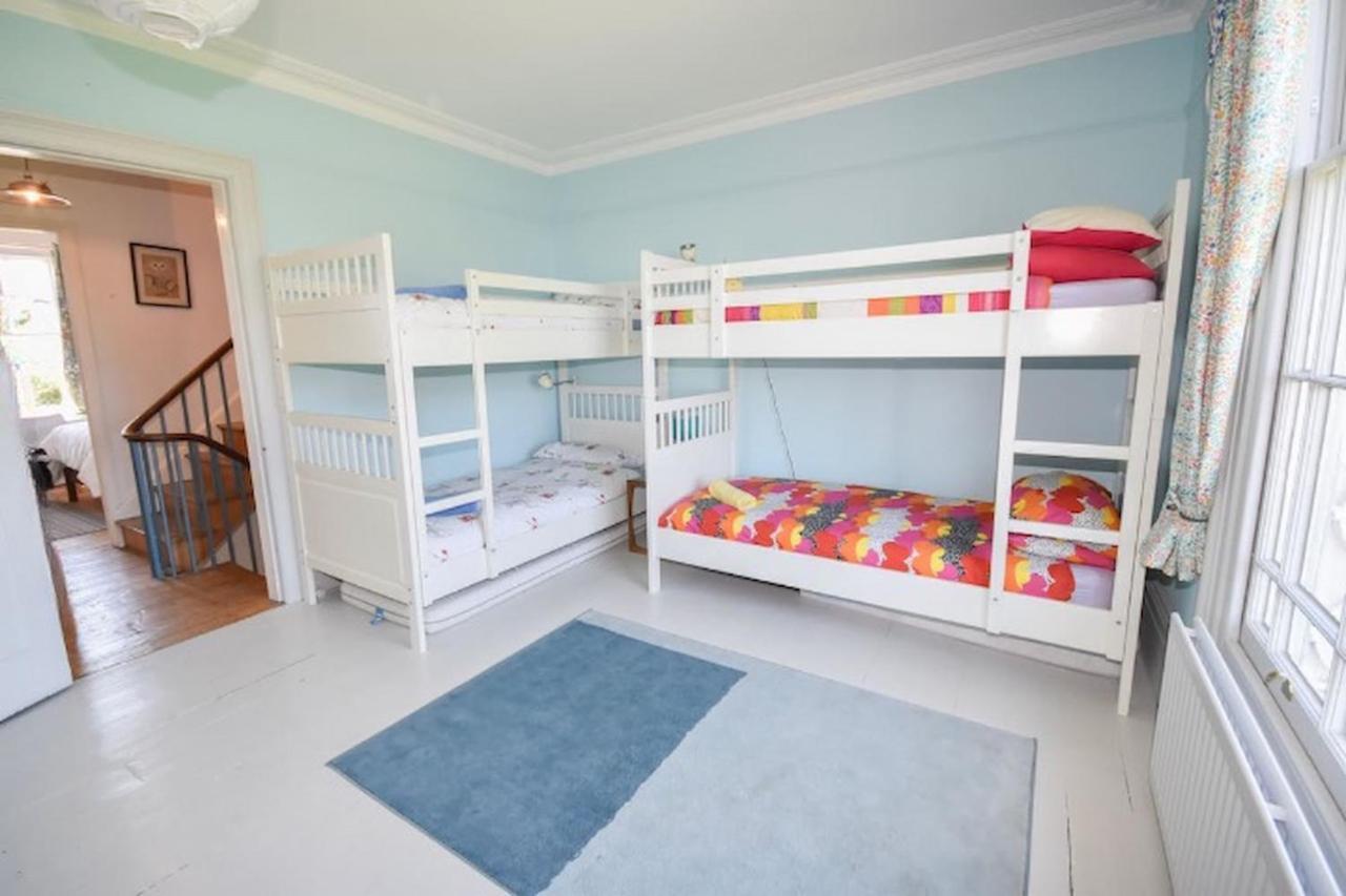 Arden Villa, Sleeps 8, Moments From The Golden Sandy Beach Of Ryde Ryde  Luaran gambar